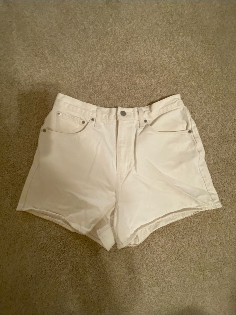 High-Waist White Women's Levi’s Denim Shorts